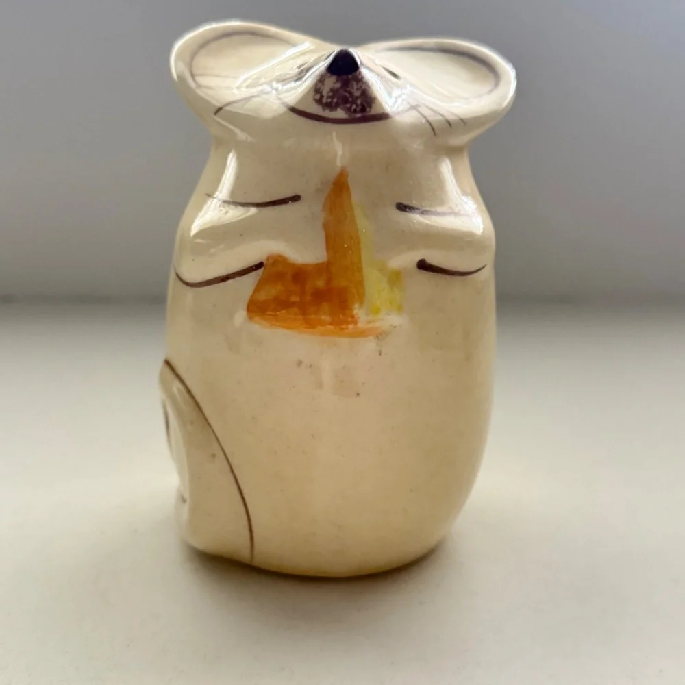 Vintage Mouse‎ Cheese Shaker - N.S. Gustin Hand Painted